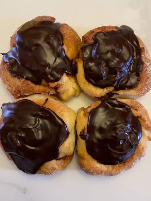 Picture of Queen Marie Gluten Free Ganache Cinnamon Roll Box